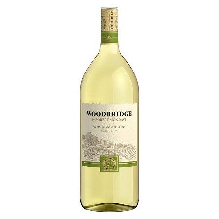 Woodbridge Sauv. Blanc  1.5L